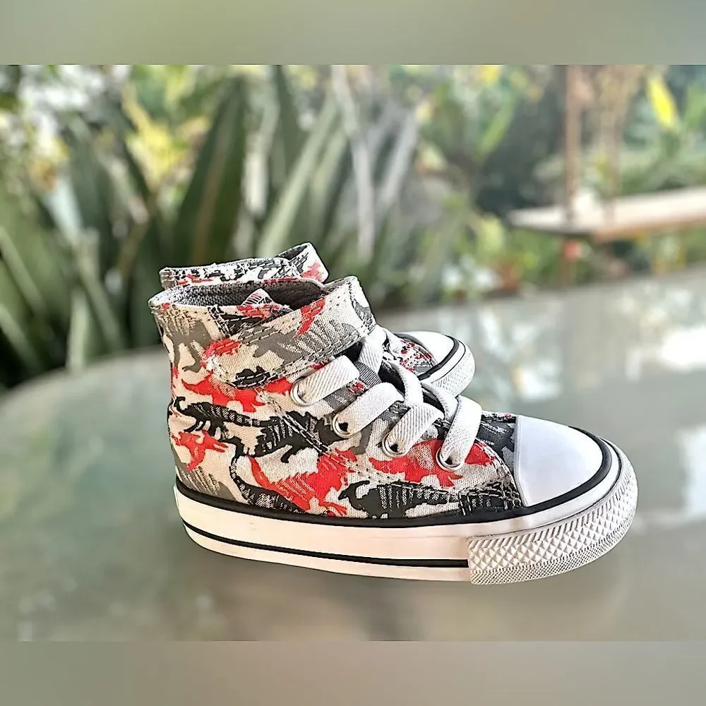 🦖🦕Converse Toddler Chuck Taylor All Star Dino Daze High-Top Sneakers Size 6